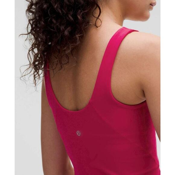 NWT Lululemon Align Tank Top *Light Support, A/B Cup‎ - MSRP $68 - Picture 3 of 4